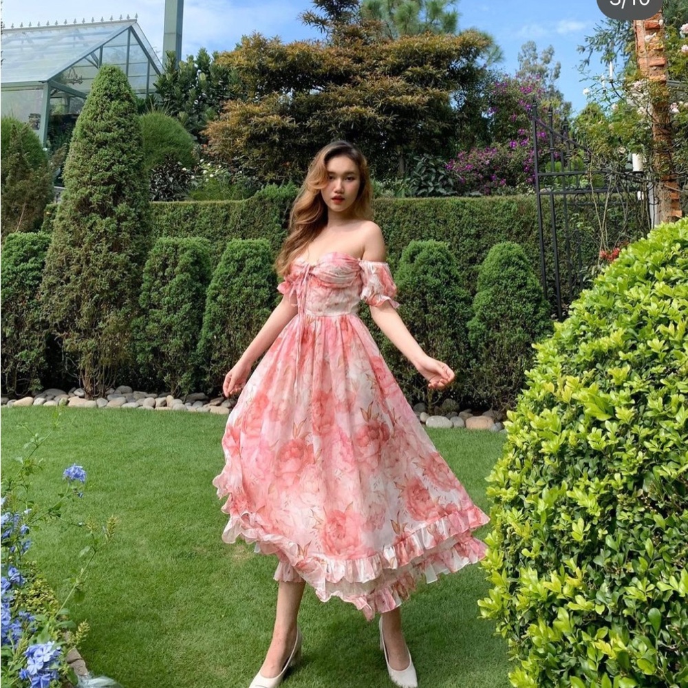 Flower dress